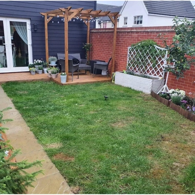 Garden Deck & Pergola